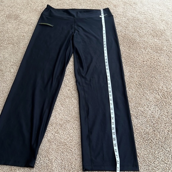 New! NIKE Size 1X black trouser pants designed for high intensity training - Picture 5 of 8